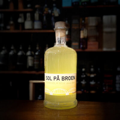 Munkholm Gin-Lemon-liqueur No. 4 Sun On The Bridge 25.4%