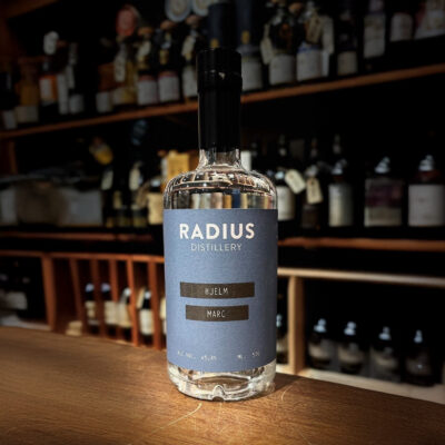Radius Distillery Hjelm Marc 45,8%