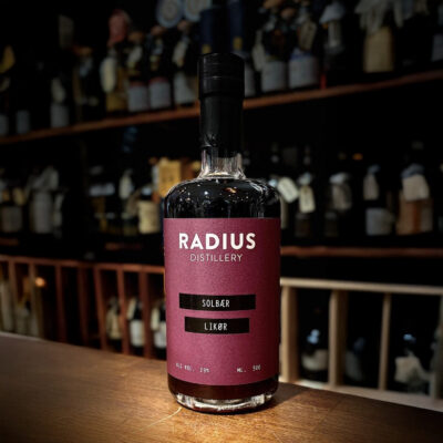 Radius Distillery Blackcurrant liqueur 29%