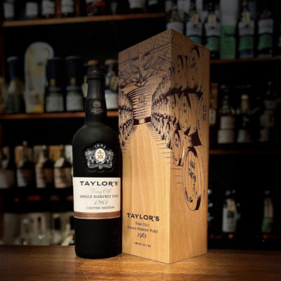 Taylors 1961 single Harvest "Very old port"