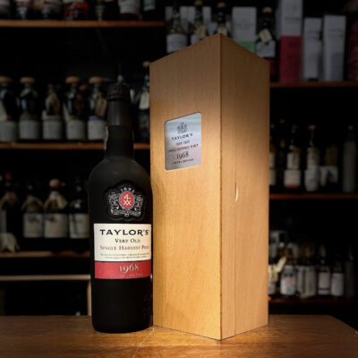 Taylors 1968 single Harvest "Very old port"