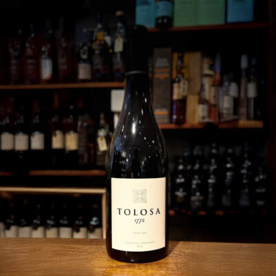 Tolosa Winery Estate Pinot Noir Edna Valley 2018